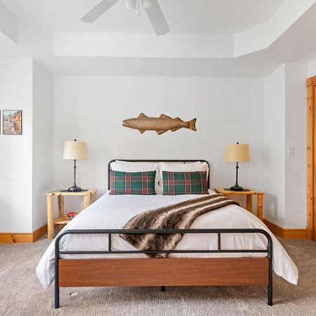 The Lodge, 'North Woods' Style, Boutique Galena Getaway! Экстерьер фото